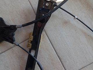 bontott SKODA RAPID Jobb első Ablakemelő Szerkezet (Elektromos)