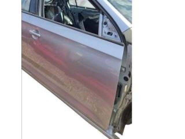 bontott SKODA RAPID Jobb első Ajtó (Üres lemez)