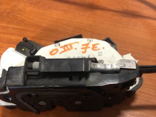 bontott SKODA RAPID Jobb első Ajtózár