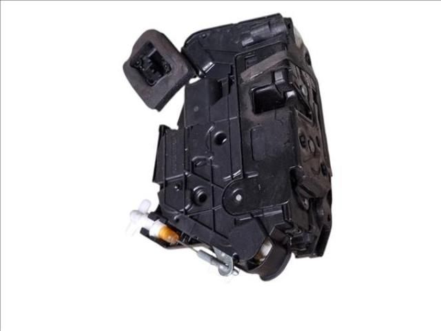 bontott SKODA RAPID Jobb első Ajtózár