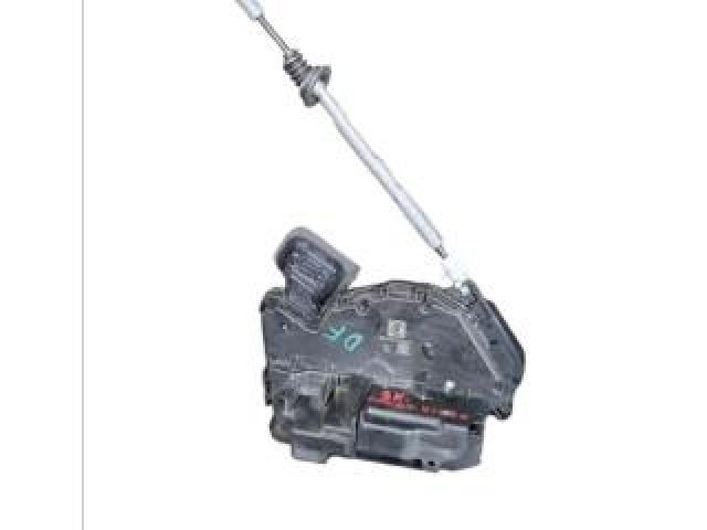 bontott SKODA RAPID Jobb első Ajtózár