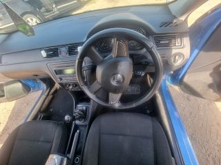 bontott SKODA RAPID Jobb első Hangszóró