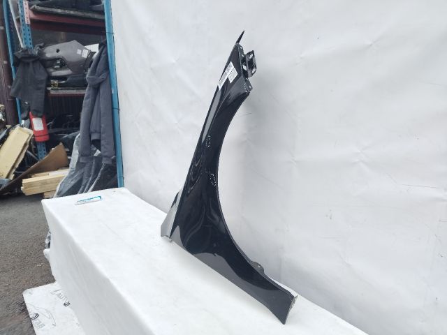 bontott SKODA RAPID Jobb első Sárvédő