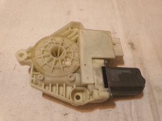 bontott SKODA RAPID Jobb hátsó Ablakemelő Motor