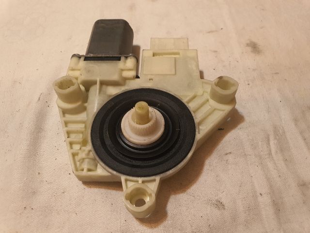 bontott SKODA RAPID Jobb hátsó Ablakemelő Motor