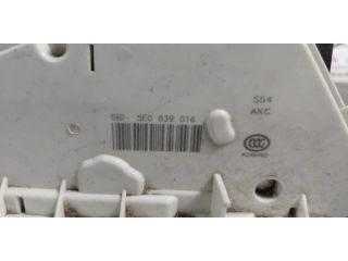 bontott SKODA RAPID Jobb hátsó Ajtózár