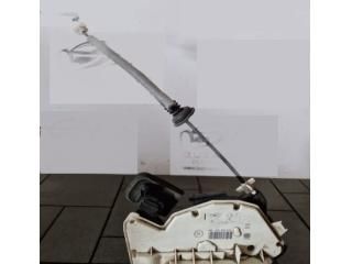 bontott SKODA RAPID Jobb hátsó Ajtózár