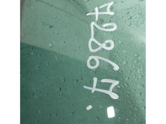 bontott SKODA RAPID Jobb hátsó Fixüveg (Ajtóban)