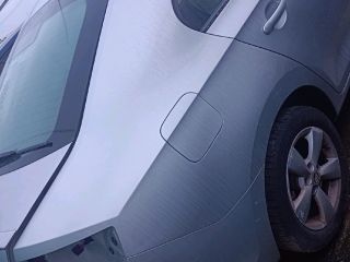 bontott SKODA RAPID Jobb hátsó Negyed Karosszéria Csomag