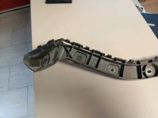 bontott SKODA RAPID Jobb hátsó Oldal Lökhárító Tartó (Műanyag)