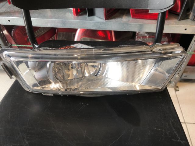 bontott SKODA RAPID Jobb Ködfényszóró