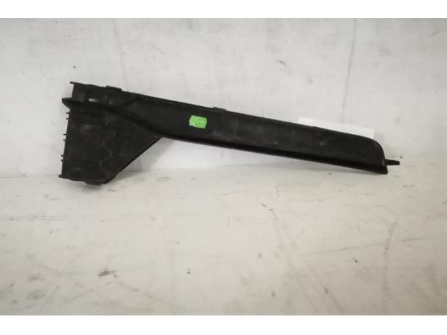 bontott SKODA RAPID Jobb Ködlámpa Rács