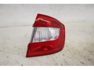 bontott SKODA RAPID Jobb Külső Hátsó Lámpa