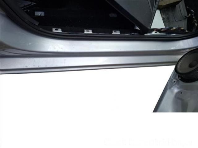 bontott SKODA RAPID Jobb Küszöb