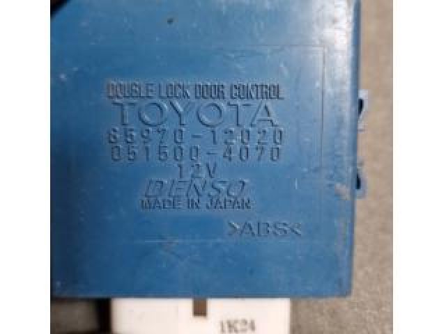 bontott SKODA RAPID Jobb Napellenző