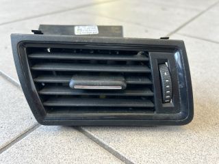 bontott SKODA RAPID Jobb Szellőző