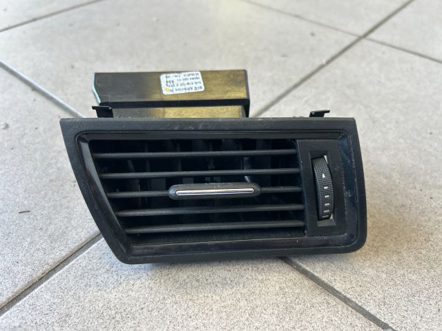 bontott SKODA RAPID Jobb Szellőző