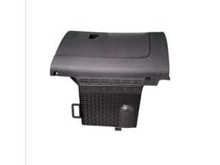 bontott SKODA RAPID Kesztyűtartó