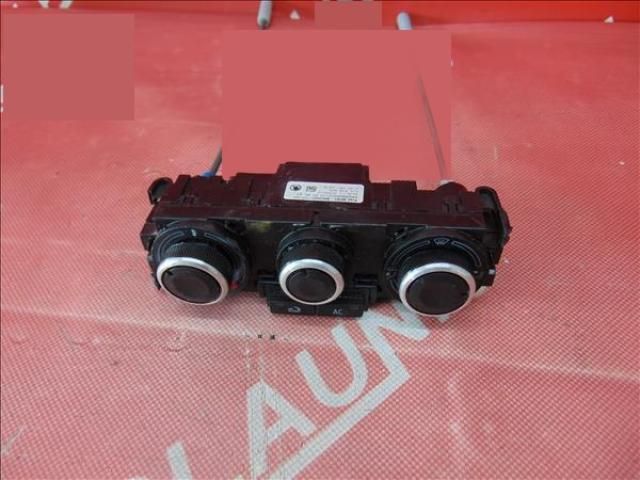 bontott SKODA RAPID Klíma Kapcsoló