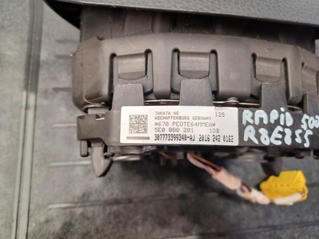 bontott SKODA RAPID Kormánylégzsák