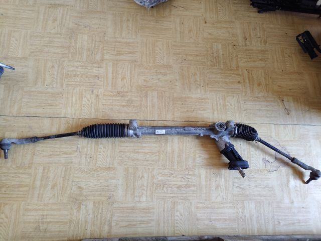 bontott SKODA RAPID Kormánymű Nem szervós