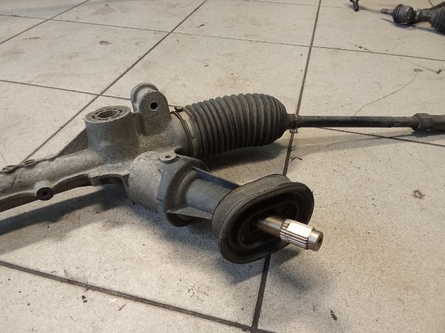 bontott SKODA RAPID Kormánymű Szervós