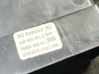 bontott SKODA RAPID Középső Szellőző