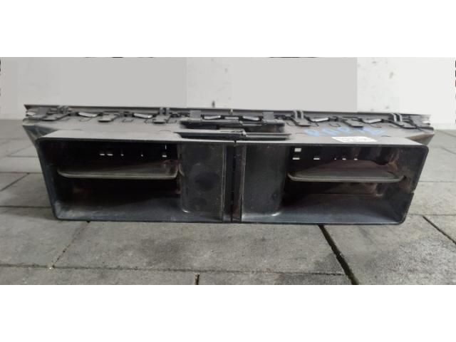 bontott SKODA RAPID Középső Szellőző