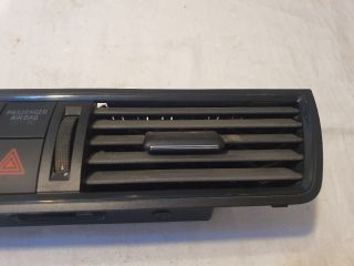 bontott SKODA RAPID Középső Szellőző