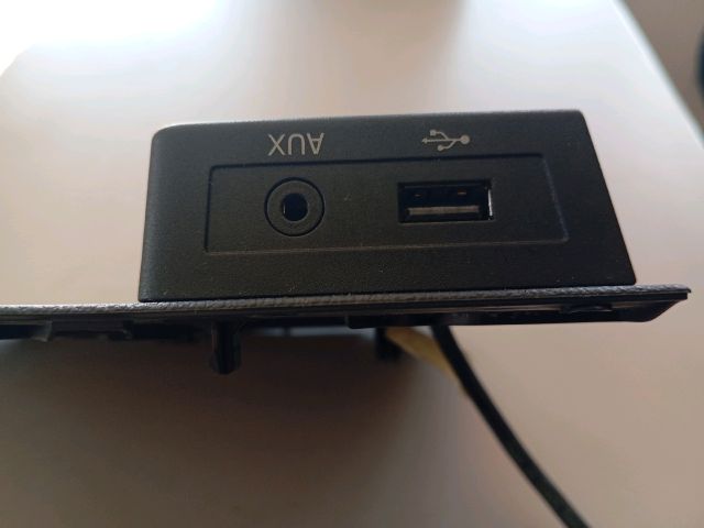 bontott SKODA RAPID Multimédia Vezérlő