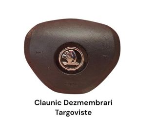 bontott SKODA RAPID Műszerfal Héj