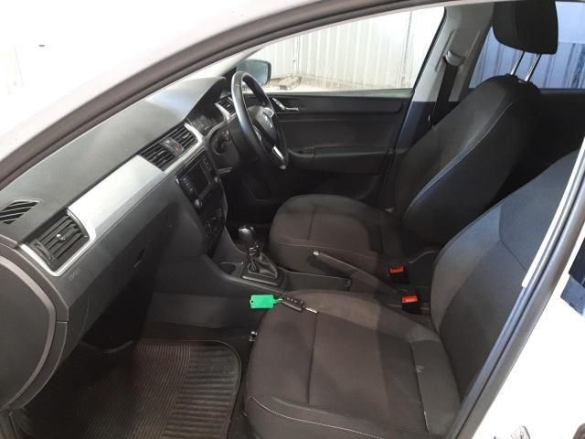 bontott SKODA RAPID Pótkerék Tartó Fenéklemez