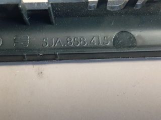 bontott SKODA RAPID Rádió / CD Keret