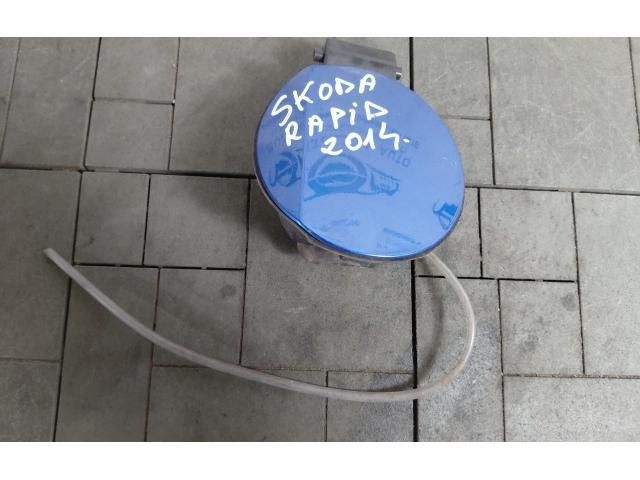 bontott SKODA RAPID Tankajtó