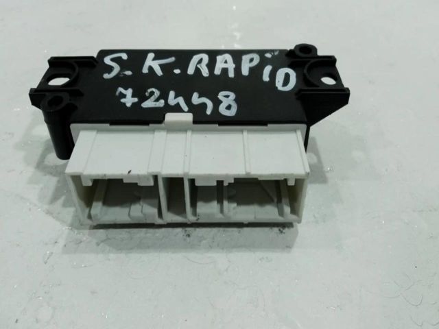 bontott SKODA RAPID Tolatóradar Elektronika