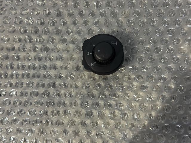 bontott SKODA RAPID Tükör Kapcsoló