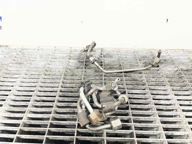 bontott SKODA RAPID Üzemanyagcső