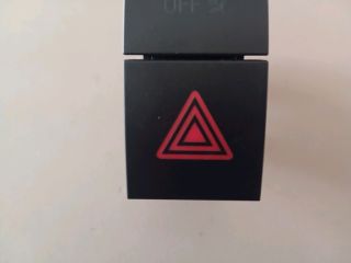 bontott SKODA RAPID Vészvillogó Kapcsoló