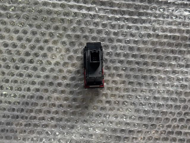 bontott SKODA RAPID Vészvillogó Kapcsoló