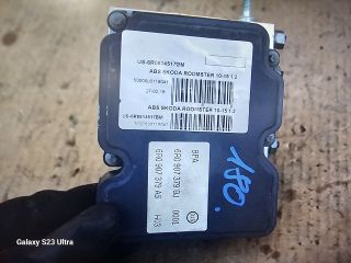 bontott SKODA ROOMSTER ABS Kocka