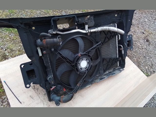 bontott SKODA ROOMSTER Komplett Homlokfal (Részeivel)