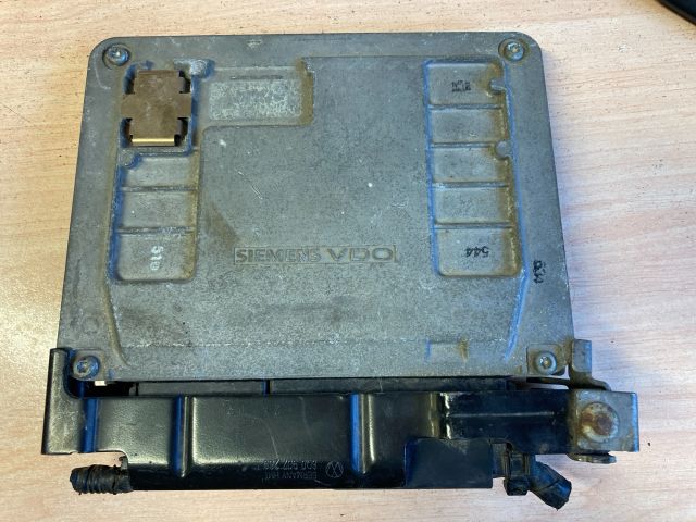 bontott SKODA ROOMSTER Motorvezérlő