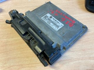 bontott SKODA ROOMSTER Motorvezérlő