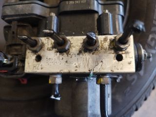 bontott SKODA ROOMSTER ABS Kocka