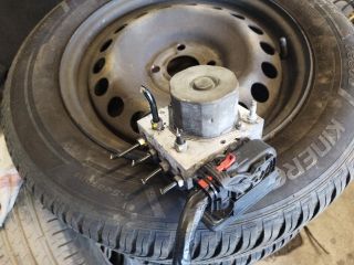 bontott SKODA ROOMSTER ABS Kocka