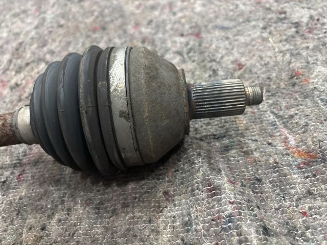 bontott SKODA ROOMSTER Bal Féltengely