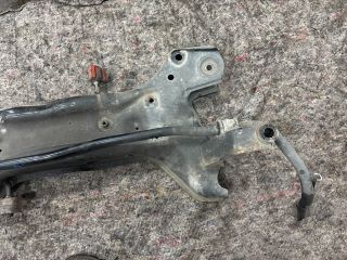 bontott SKODA ROOMSTER Első Bölcső