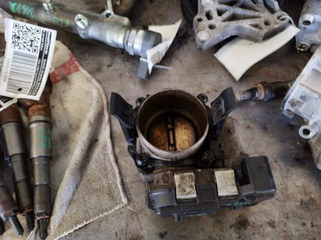 bontott SKODA ROOMSTER Fojtószelep (Elektromos)