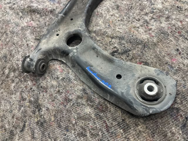 bontott SKODA ROOMSTER Jobb első Lengőkar