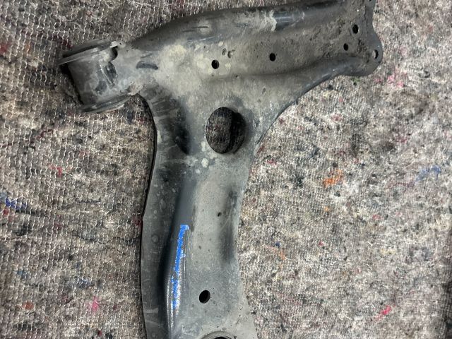 bontott SKODA ROOMSTER Jobb első Lengőkar